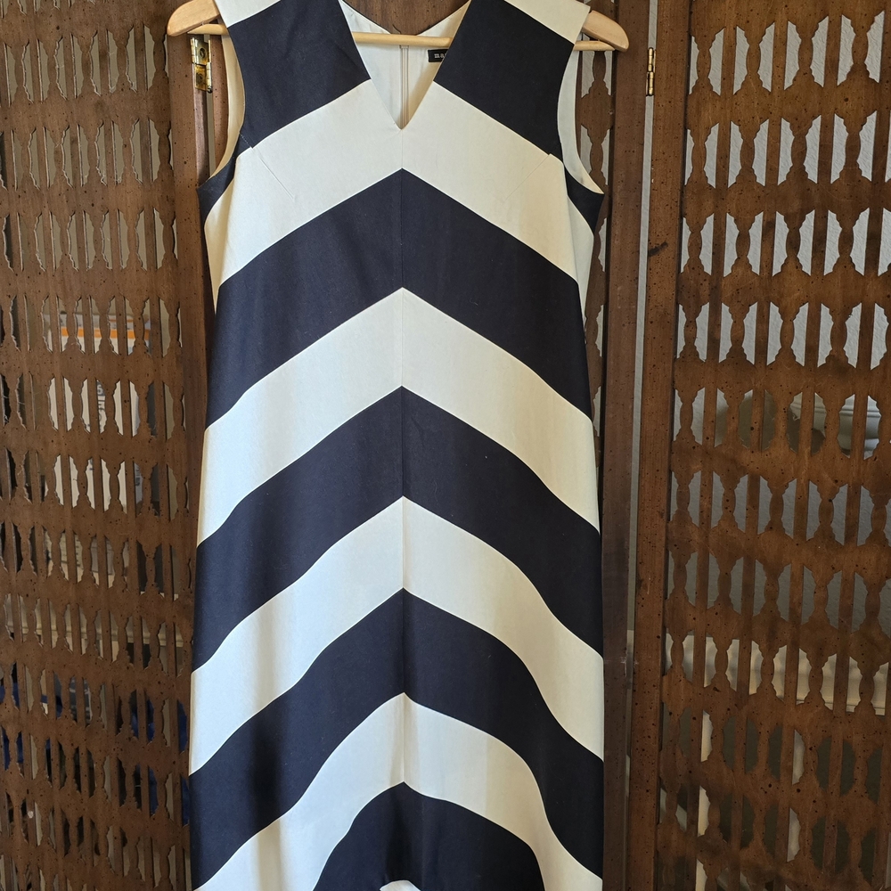 Marimekko Black and White Chevron Midi Dress Size 4